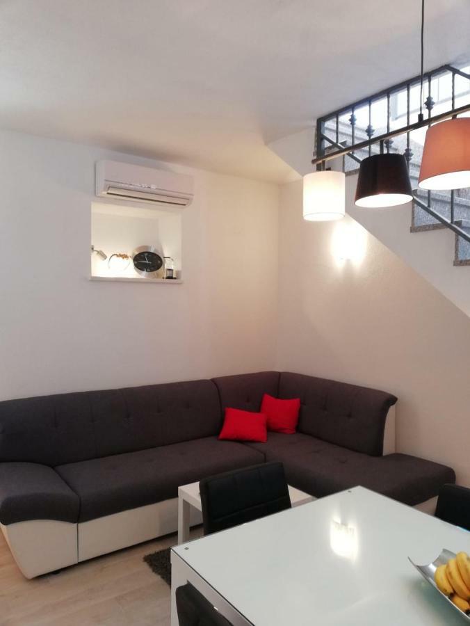 Apartment Porat Trogir Bagian luar foto