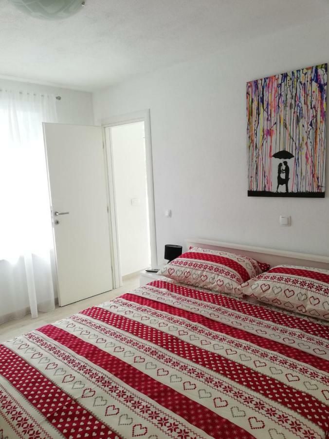 Apartment Porat Trogir Bagian luar foto