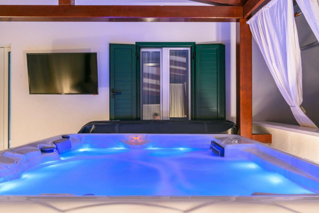 Apartment Porat Trogir Bagian luar foto