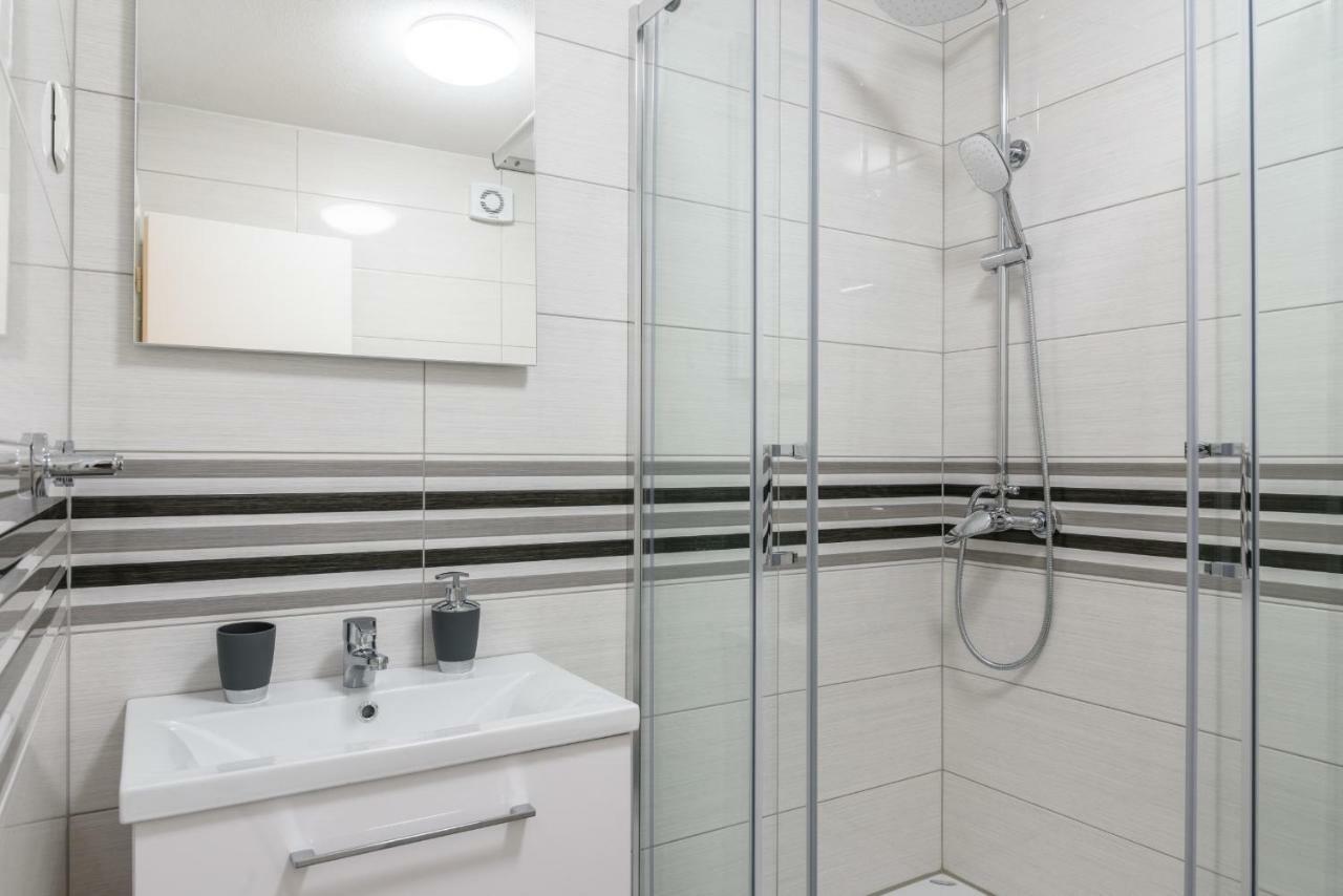 Apartment Porat Trogir Bagian luar foto